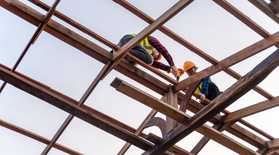 Expert Emergency Roof Repairs services in Mount Pleasant, TX